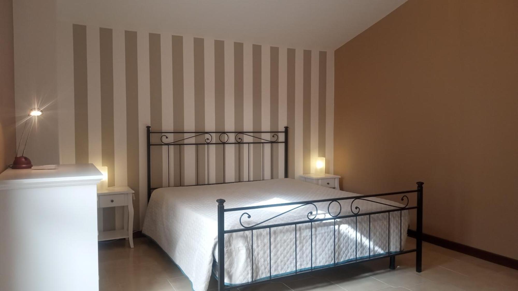 B&B Hollywood Olivadi Dış mekan fotoğraf